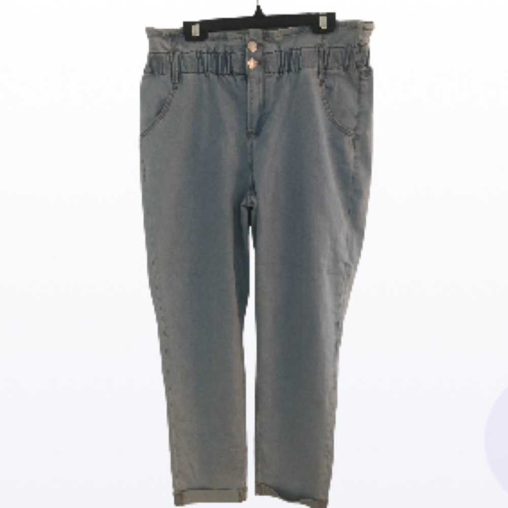 Paper bag, chambray, cuffed light denim, size large ankle jeans